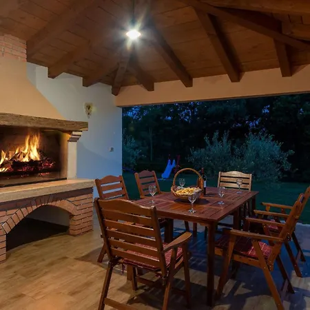 Casa de Férias Villa Vranici
