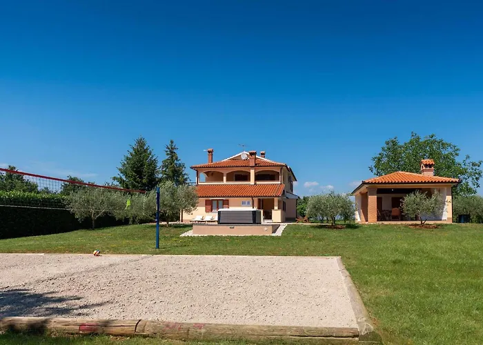 Villa Vranici 度假居