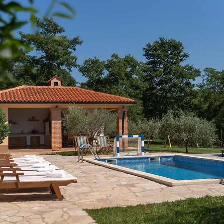 Semesterbostad Villa Vranici *
